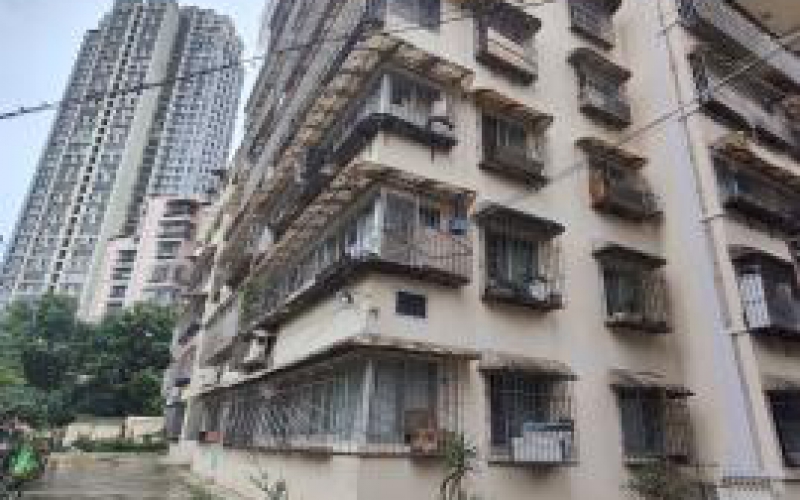 南明區(qū)新華路70號6棟3單元8樓附14號轉(zhuǎn)讓（持有方：貴州省機關(guān)事務管理局國有資產(chǎn)管理服務中心）